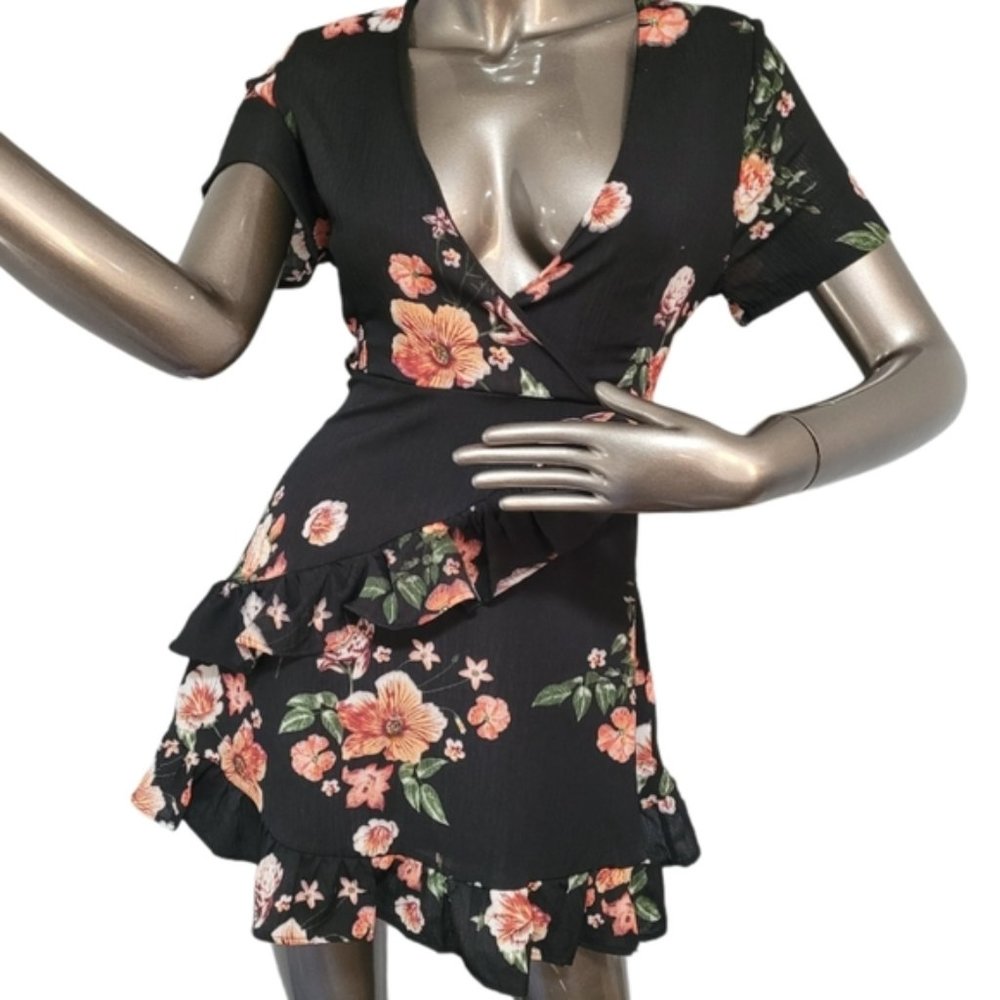 Haute Rogue Black Floral Mini Wrap summer dress 😎 L Petite (Or Sz S/M)